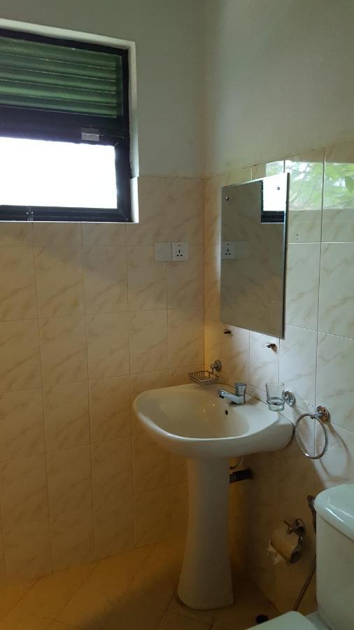 The Backpack Hub At Weligama Hostel Luaran gambar